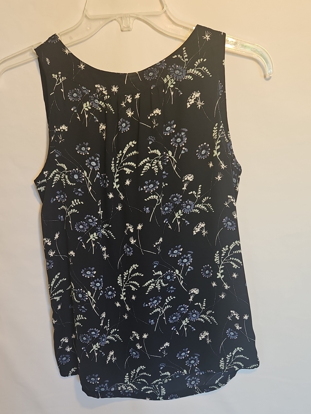 LOFT Dark Blue Floral Sleeveless Camisole with Blue & White Print